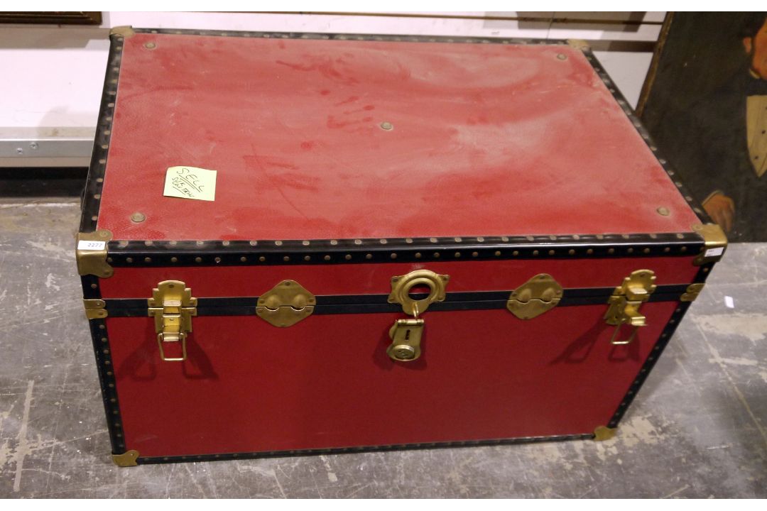 Six blue ground modern brocade silk curtains contained within large brass bound trunk  Condition - Image 2 of 5
