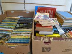 Science fiction paperbacks to include Asimov Isaac 