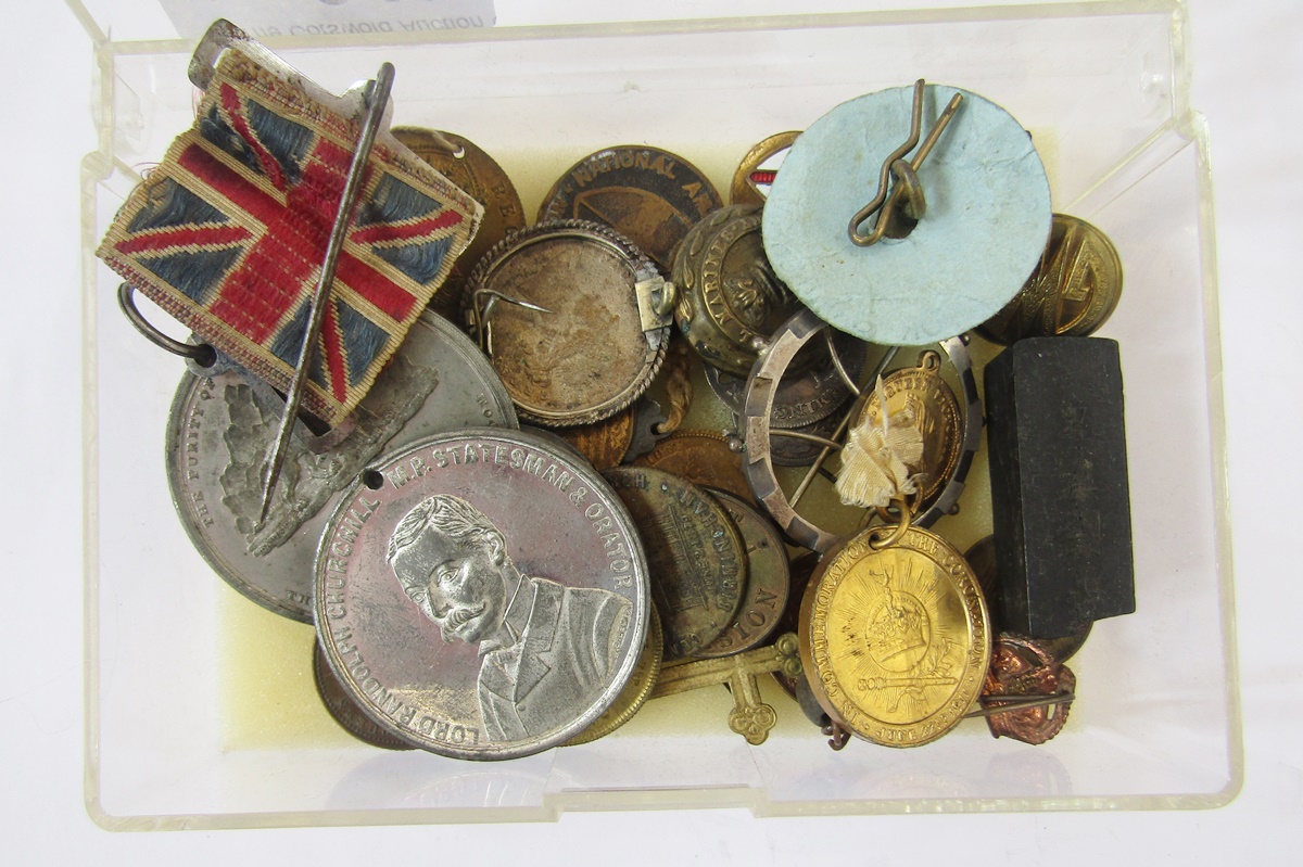 Quantity of commemorative and other medals, medallions and buttons to include Queen Victoria - Image 4 of 4
