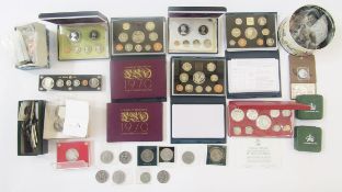 Large accumulation of coins, includes the Royal Hawaiian Mint 1 oz silver coin Kalakaua I, King of