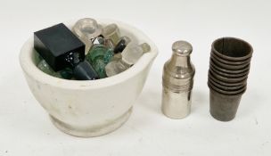 Mixed lot of apothecary and pharmaceutical related items including a pestle, a collection of