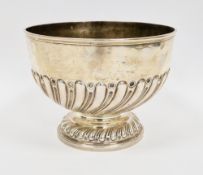 Edward VII silver pedestal rose bowl, London 1909, maker's mark rubbed, of circular form with half