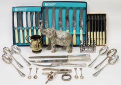 Viners 'The Parish Collection' canteen of silver plate cutlery, Hanover pattern, eight place