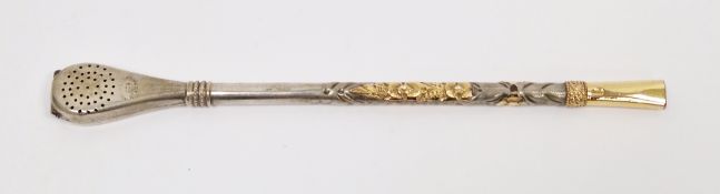 Industria Argentinian 800 grade silver and yellow metal bombilla straw, the mouth piece stamped 18K,