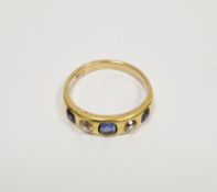 Antique 18ct yellow gold, diamond and sapphire ring, having a row of three square old-cut