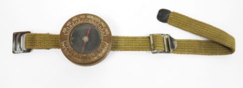 World War II American U.S. issue paratroopers brown bakelite Corps of Engineers armband compass