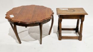 17th century-style oak joint stool, the rectangular seat with thumbmould edge, on barrel, turned and
