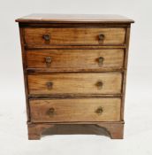 George III mahogany small chest, the rectangular top with thumbmould edge over four long graduated