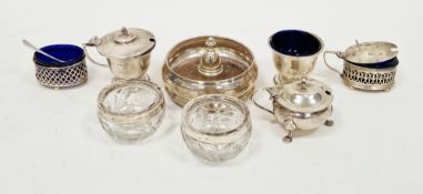 Collection of silver items including a silver and mahogany wine bottle coaster, London 1990, 11cm