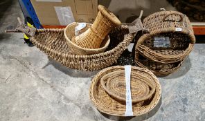 Quantity of baskets including a hanging basket shelf