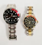 Gent's Sekonda stainless steel wristwatch with black dial and triangular and dot hour markers and