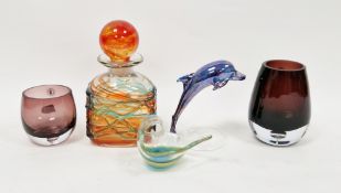 Mdina decanter and globe-shaped stopper of rectangular form, trailed in blue and decorated with