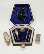 George V part silver manicure set, Birmingham 1930, Davis, Moss & Co, comprising a glass dressing