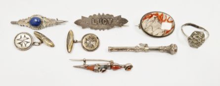 Collection of Victorian and later jewellery including white metal and agate brooch in the form of