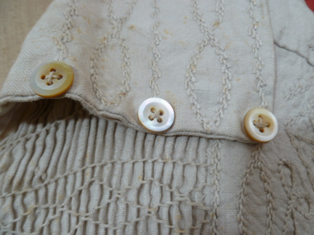 19th century farmer's smock, believed to be made in Gloucestershire, Cotswolds, hand stitched - Image 35 of 39