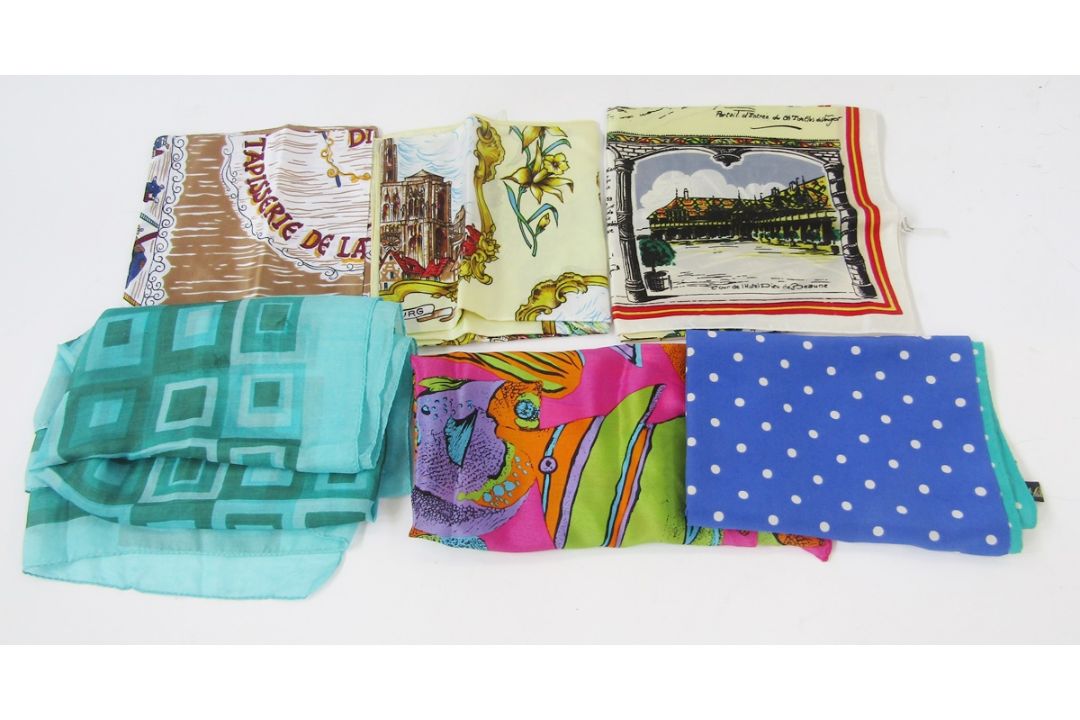 Quantity of vintage silk, polyester, wool scarves and some embroidered table linen (1 box) - Image 3 of 5