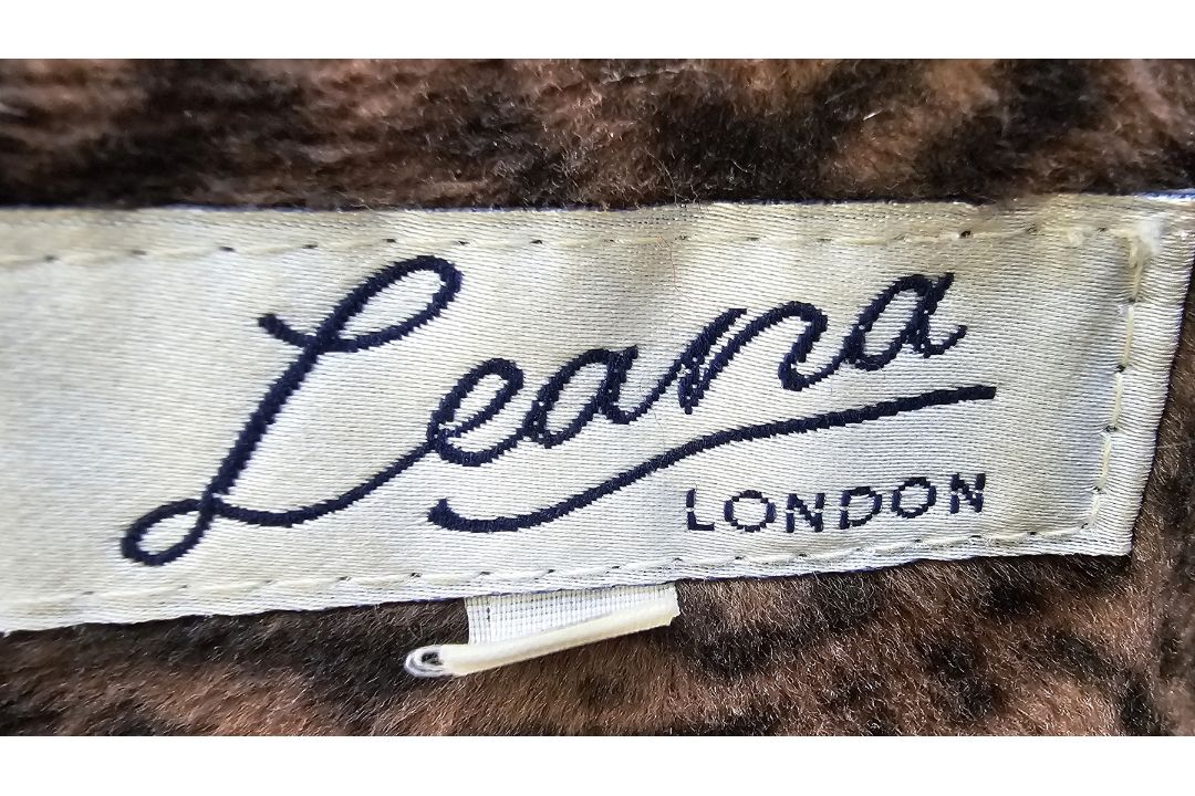 Vintage crepe coat labelled Carling with faux-leopardskin collar and cuffs, a Leana lady's coat - Image 4 of 7