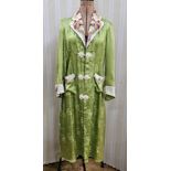 Dressing gown in the Chinese-style with embroidered lapels, flower frog fastening, embroidered cuffs