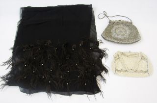 Vintage evening bag with silver-coloured thread and beads, silver-coloured metal frame, a cream