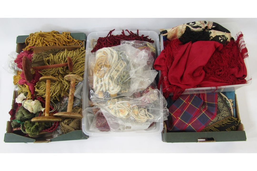 A large quantity of passementerie to include braid trims, cord and fringe detail, tie backs, three - Image 1 of 7