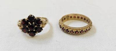 9ct gold and garnet full eternity ring, ring size O and 9ct gold and garnet flowerhead cluster ring,