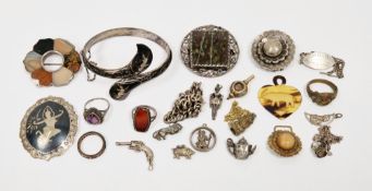 Silver coloured metal and agate circular brooch with petal border, a silver coloured metal Arts &