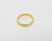 22ct gold wedding band, 4.3g approx., ring size T1/2-U
