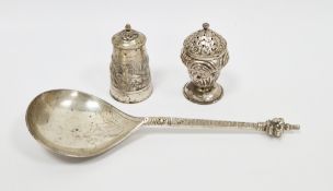 Victorian silver pepperpot, London 1890, George Unite, of baluster form with embossed decoration,