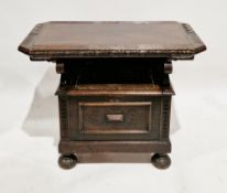 Late 19th/early 20th century Jacobean Revival oak monks bench, the rectangular top with canted