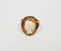 9ct gold cameo ring, the oval cameo carved with head of classical maiden within twist border, ring