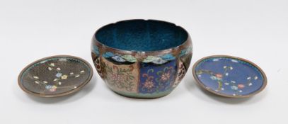 Japanese Meiji period (1868-1912) cloisonne enamel bowl of lobed oval form, decorated with panels of