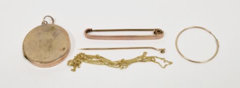 9ct gold tie bar, fine gold-coloured metal chain, gold-coloured metal items and rose gold locket
