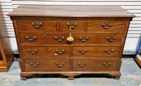 George III mahogany Lancashire mule chest, the hinged top with ogee moulded edge over three short