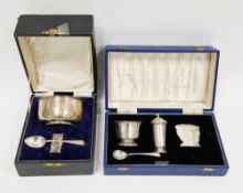 Early 20th century silver sugar bowl and a spoon, cased, the bowl on pedestal foot, Birmingham 1929,