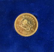 1966 Rhodesia 22ct gold one pound coin in original Reserve Bank of Rhodesia, Salisbury 1966 fitted