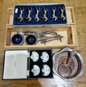 Mixed lot of silver plate and metalware including wine bottle coaster, set of cased four Crown