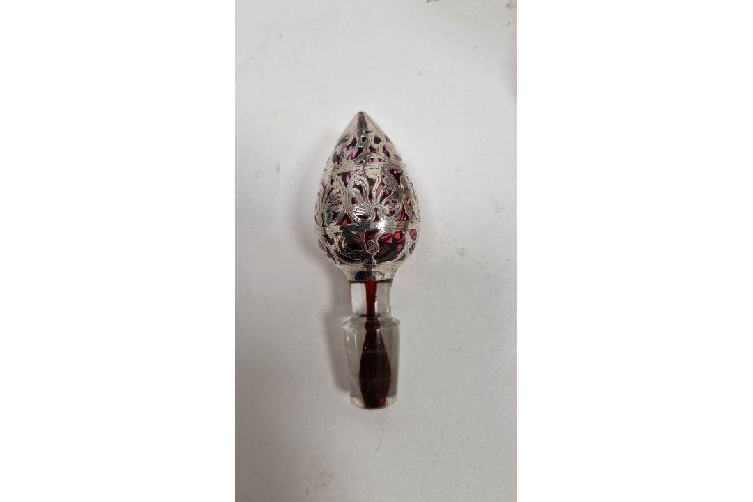 Pair of Victorian silver overlaid ruby glass decanters and stoppers, Birmingham 1900, maker's name - Image 42 of 72