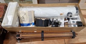 Mid-century UTS telescope, model no.Y-553, boxed and a wooden telescopic folding stand