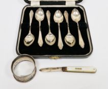 Cased set of six silver teaspoons, Sheffield 1945, James Dixon & Sons, Sandringham pattern