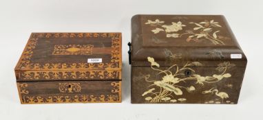Japanese lacquered jewellery box, having chinoiserie decoration of birds, frogs and butterflies