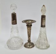 George V silver trumpet shaped weighted vase, Birmingham 1918, Levi & Salaman, 13cm high together