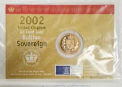 Elizabeth II gold bullion 2002 full sovereign, shield back, limited issue of 100,000 for the