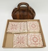 Victorian brown leather small Gladstone type bag with brass clasp, 25cm high x 32cm long together