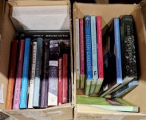 Collection of mainly large volume hardback books relating to gardens, including Frances Lincoln