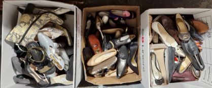 Large collection of ladies shoes, various makes including Dune, Cole, Haam, Kurt Geiger, Coach,