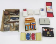 Four sterling silver and glass tots, floral decorated, two rolled gold propelling pencils, three