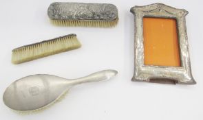 George V silver mounted hairbrush, with engine turned decoration, hallmarked Birmingham 1922,