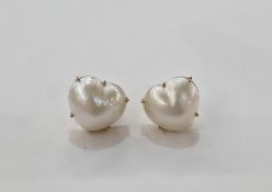 Pair of 18ct yellow gold and cultured pearl earrings, shaped as hearts, butterfly clasps, 1.8cm