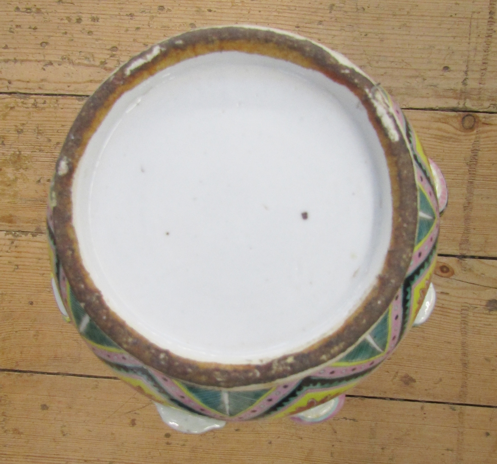 Pair of Chinese porcelain famille rose 'One Hundred Antiques' relief-moulded oviform vases, Qing - Image 75 of 85