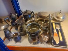 A miscellaneous collection of silver plate to include tea set etc, Walker and Hall etc.